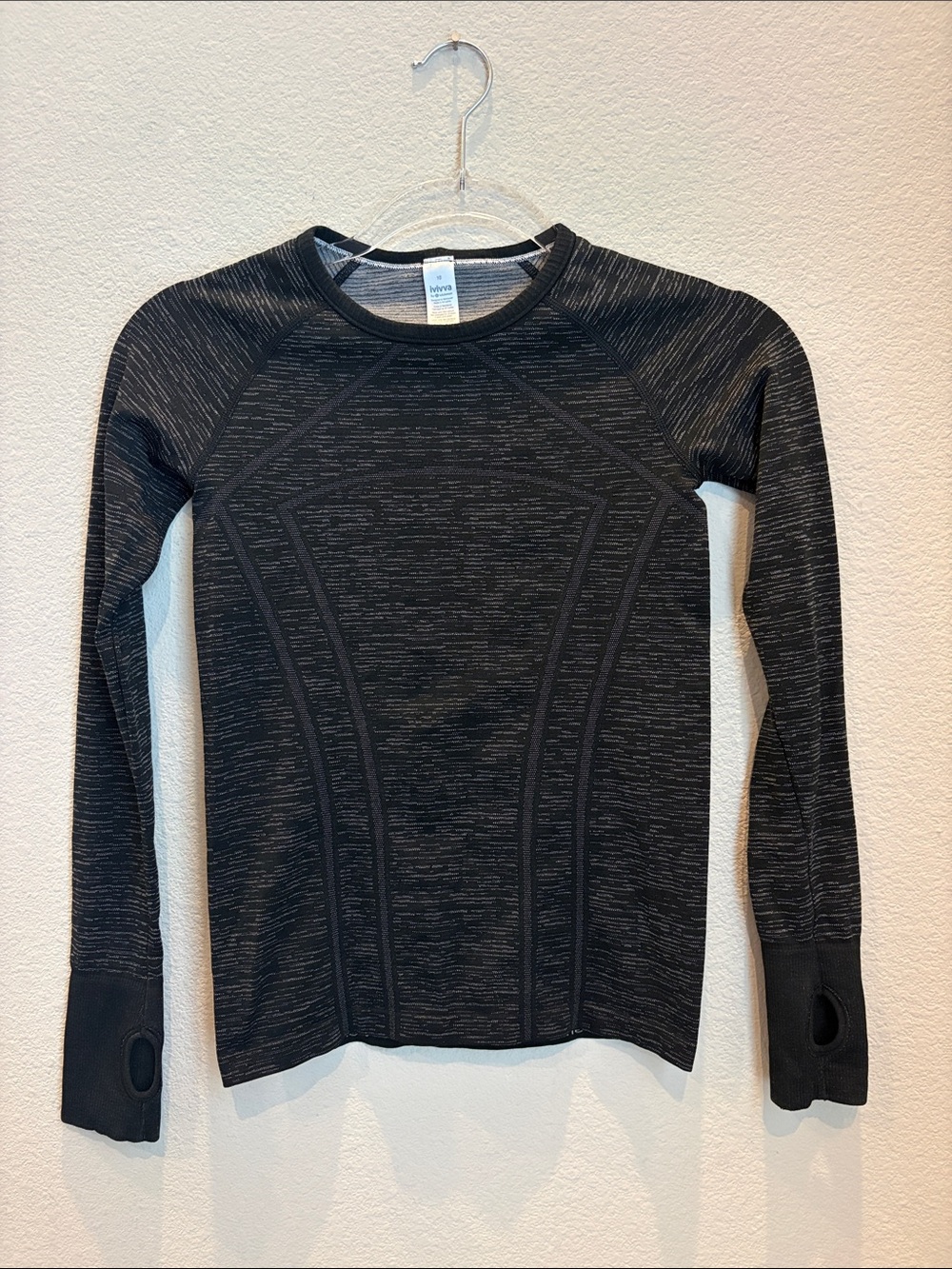 Iviva Girls Swiftly Tech Long Sleeve Shirt Size 10